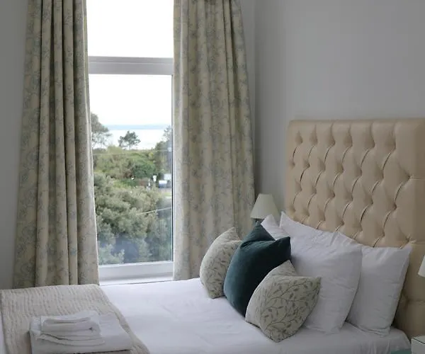 Seacrest Hotel
